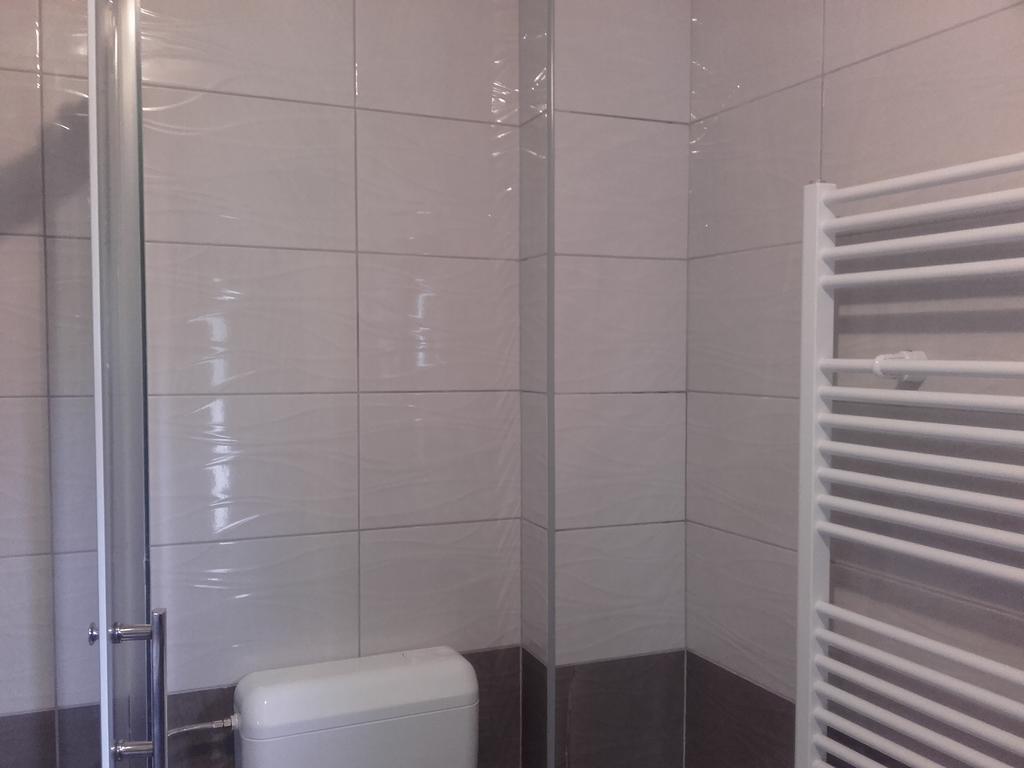 House Pribic Hotel Vrelo Koreničko Buitenkant foto